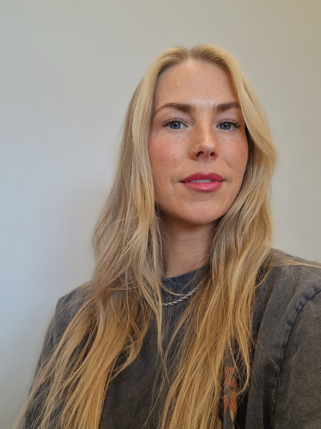 Julia Eriksson, frisör och stylist på Studio Skapa